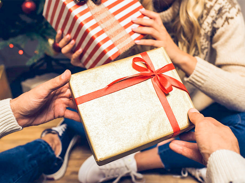 Best Christmas Gifts For Fashionistas in 2022