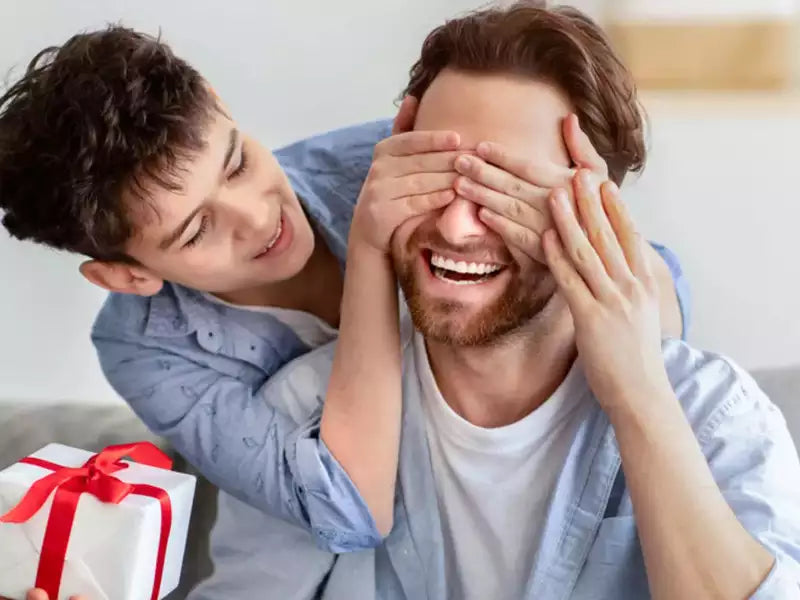 Best Christmas Gifts for Expecting Dads