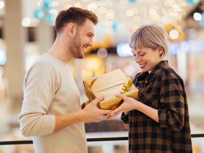 Best Christmas Gifts for Girlfriend