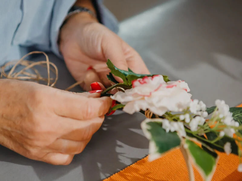 45 Best Christmas Gifts for Mom under $10 or Less in 2022