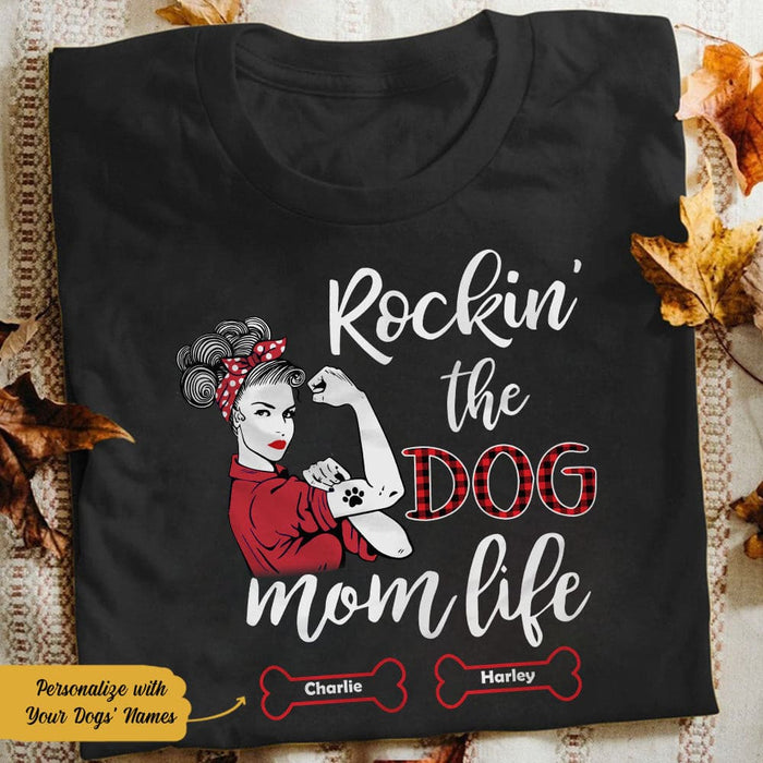 Personalized Dog Mom T Shirt JN132 67O58 1