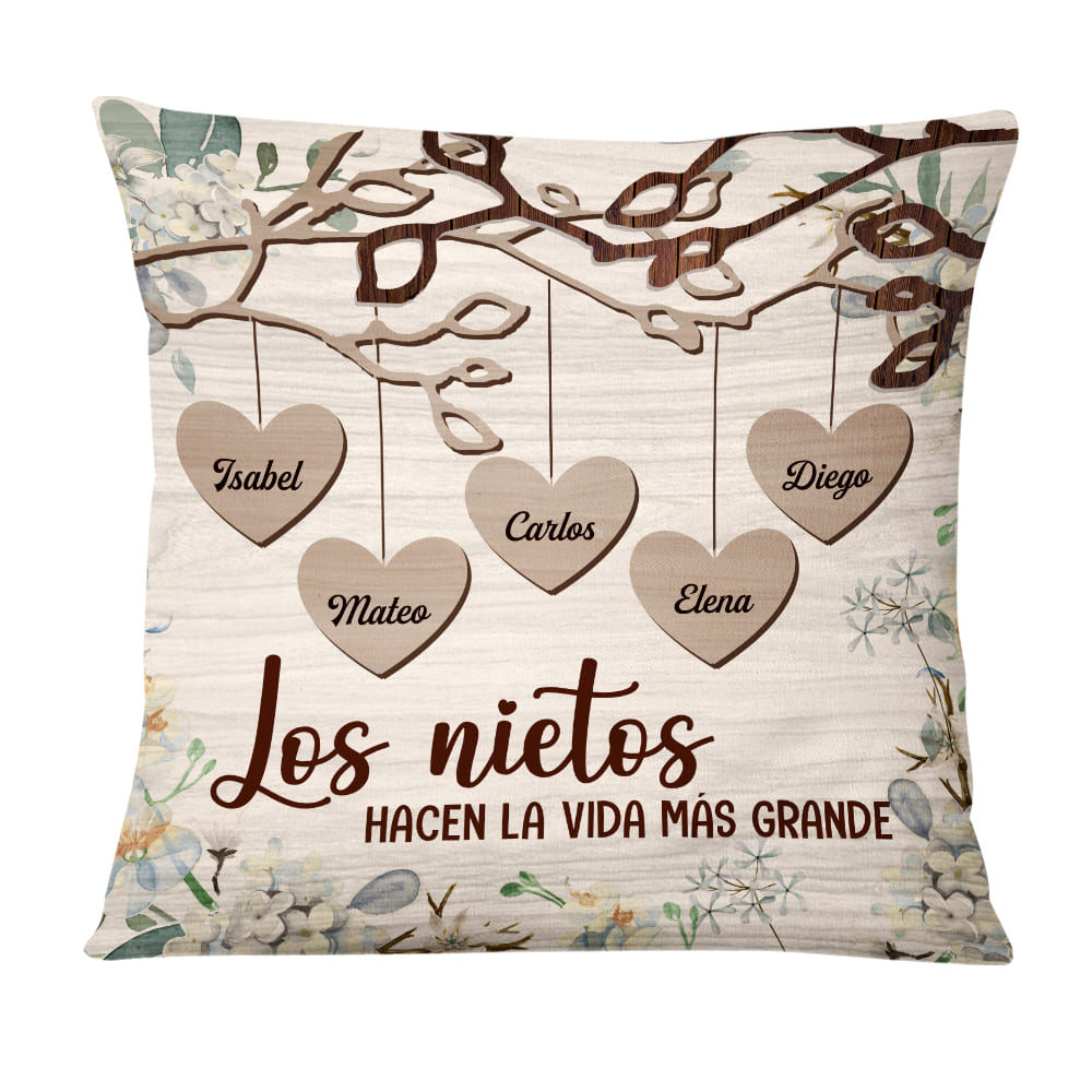 Personalized Los Nietos Hacen La Vida Más Grande Grandma Spanish Pillow DB122 30O58 Primary Mockup