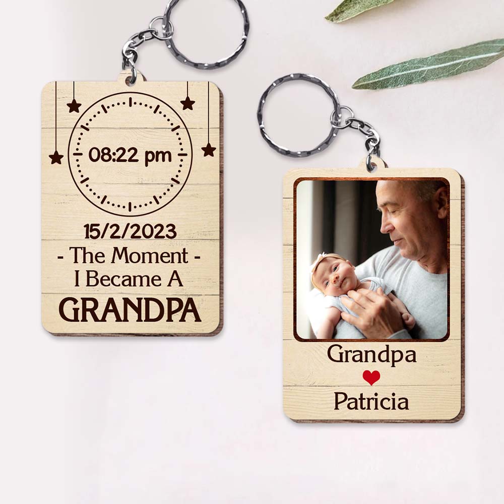 Personalized Gift The Moment I Became A Grandpa Wood Keychain 24905 Primary Mockup