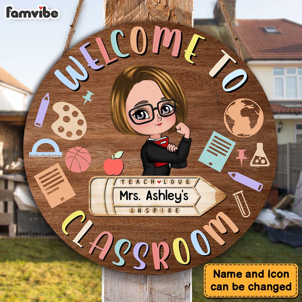 Personalized Back To School Gift For Teacher Welcome To Classroom Round Wood Sign 27047 Primary Mockup