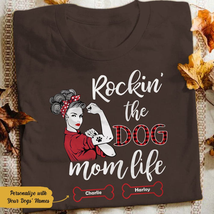 Personalized Dog Mom T Shirt JN132 67O58 1