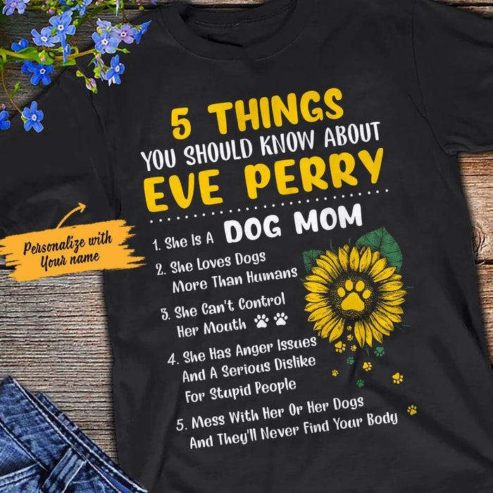 Personalized Dog Mom T Shirt JN121 85O65 1