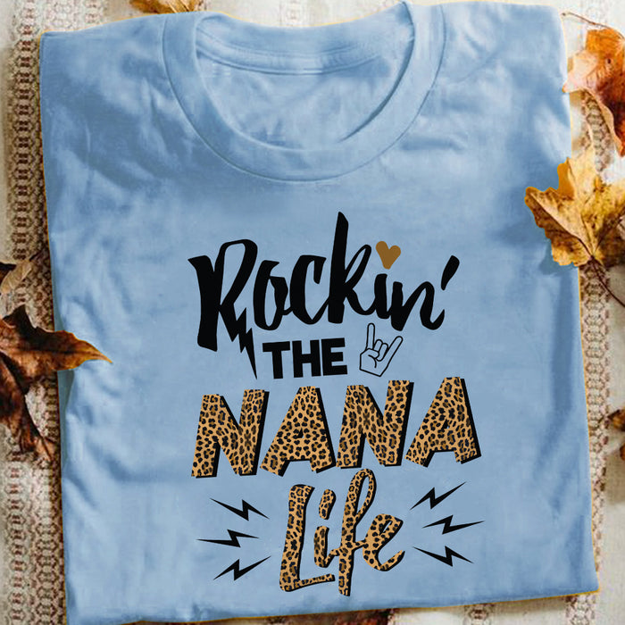 Rocking The Nana Life Grandma T Shirt  DB191 81O36 1