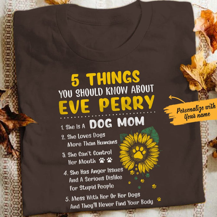 Personalized Dog Mom T Shirt JN121 85O65 1