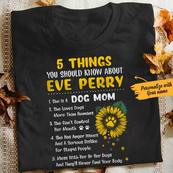 Personalized Dog Mom T Shirt JN121 85O65 1