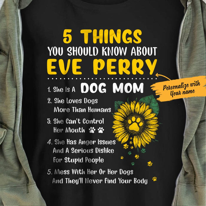Personalized Dog Mom T Shirt JN121 85O65 1